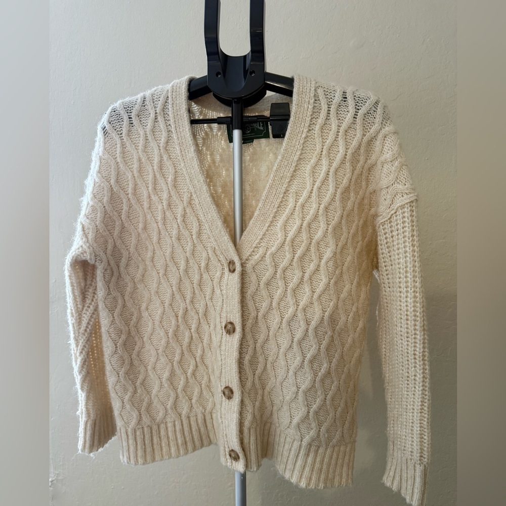 American Eagle Outfitters Cream Cable Knit Cardigan
